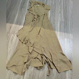 Max Studio Patterned Dress with Gold and Black Accents